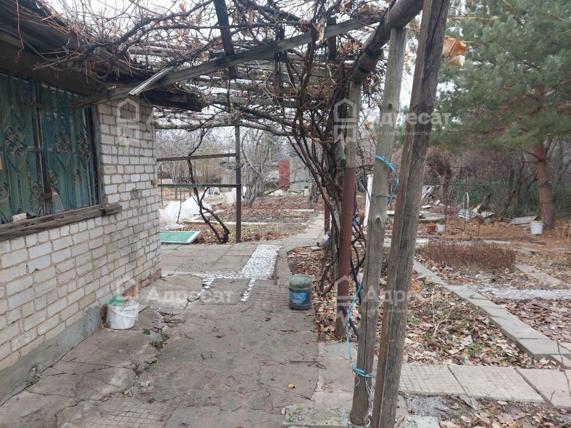 Купить дачу, дом, коттедж за 1 900 000 рублей на ул. Джамбула Джабаева