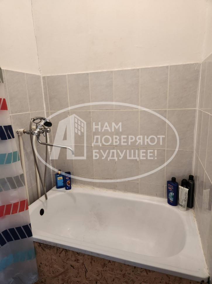 1-комн квартира Молодёжная улица, 6/1 1-комн квартира Молодёжная улица, 6/1