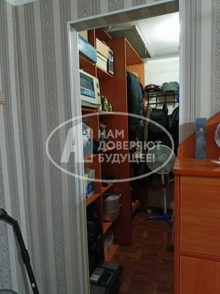 2-комн квартира улица Копылова, 59