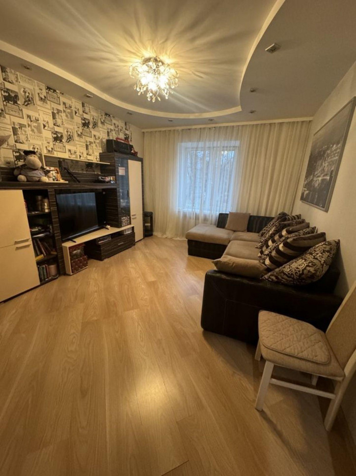 3-комн квартира Мусоргского ул, 7