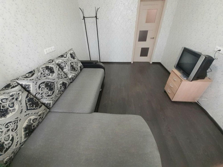 1-комн квартира Папанина ул, 3