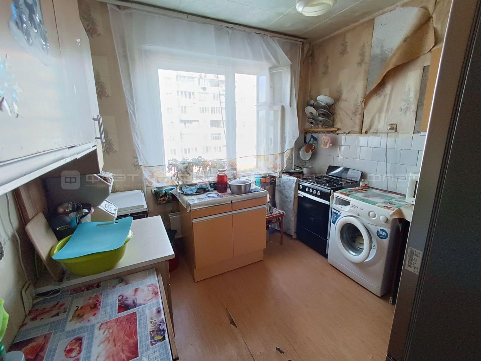 Купить комнату за 2 500 000 рублей на ул. Липатова, дом 17А