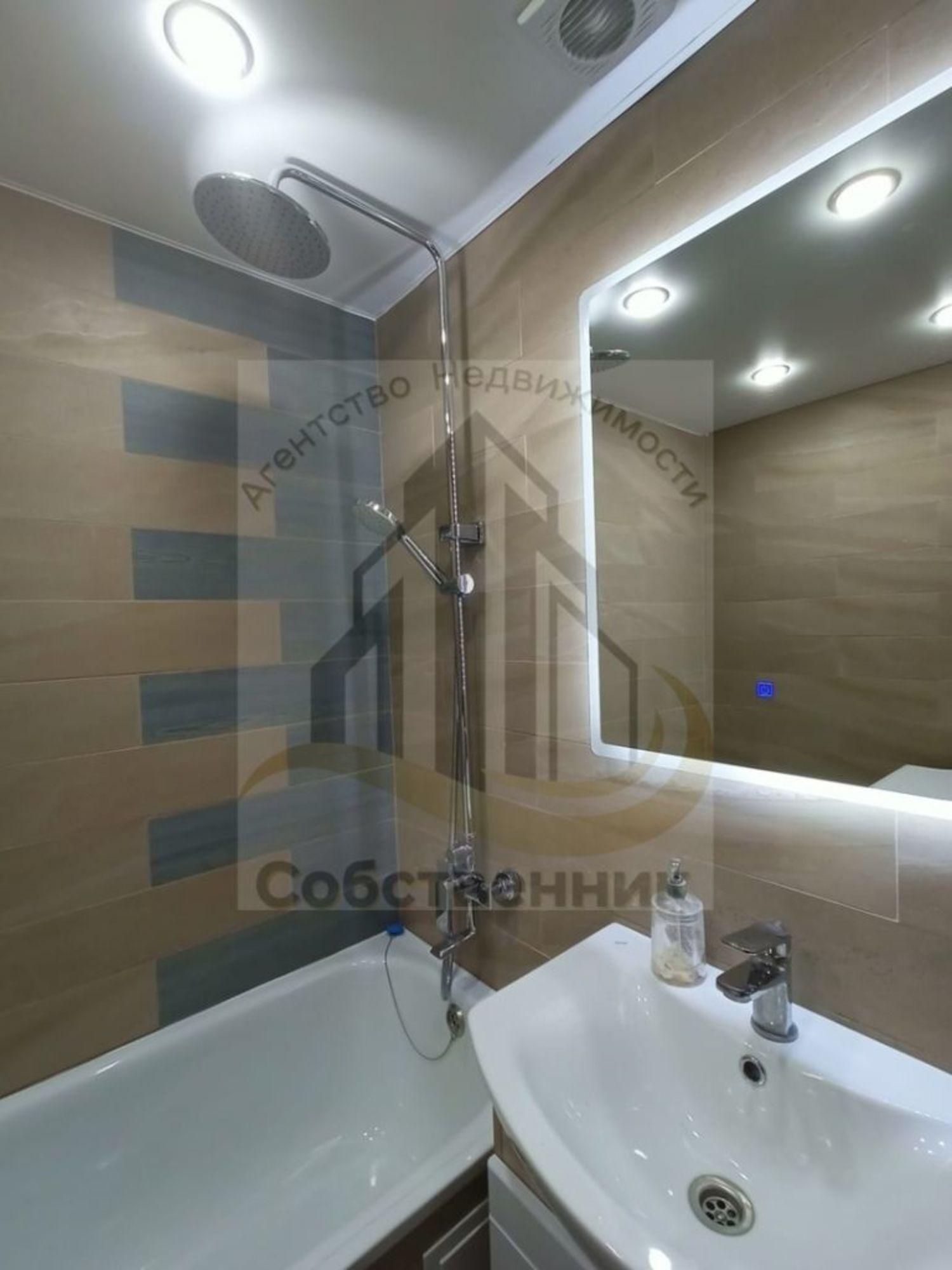 Сдать квартиру за 45 000 рублей на Конева мкр, 1