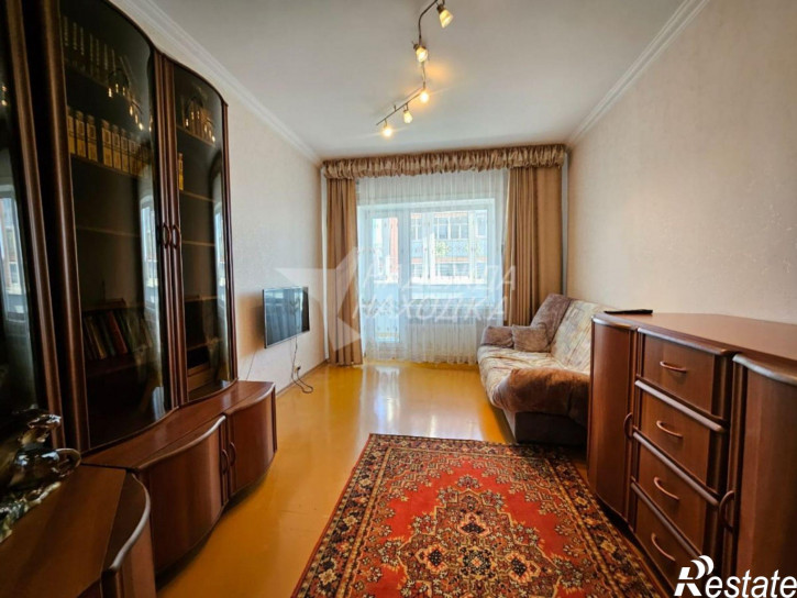 2-комн квартира поселок Врангель мкр., Приморский пр-кт, 8