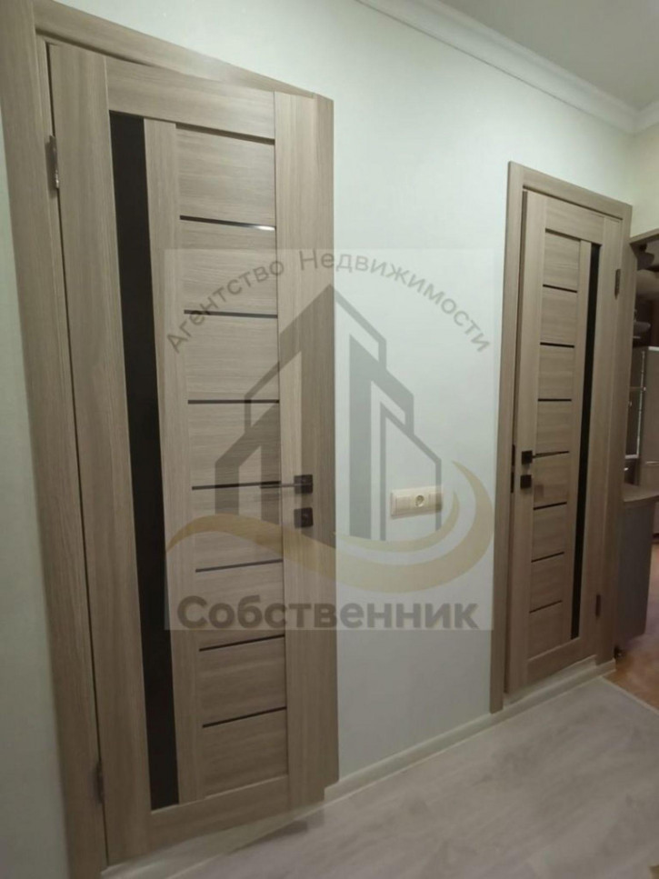 2-комн квартира Конева мкр, 1