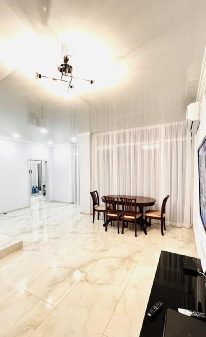 Коттедж/дом улица Кати Соловьяновой Коттедж/дом улица Кати Соловьяновой