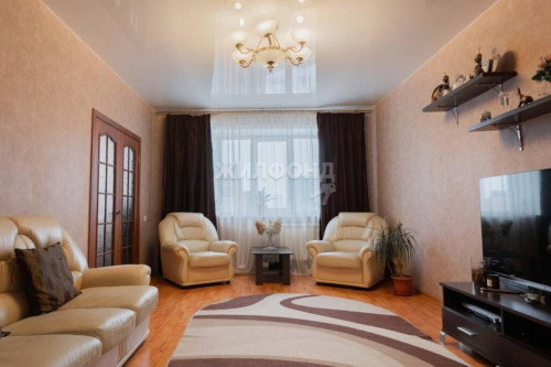 Продажа 4-комн квартиры Медкадры, 7