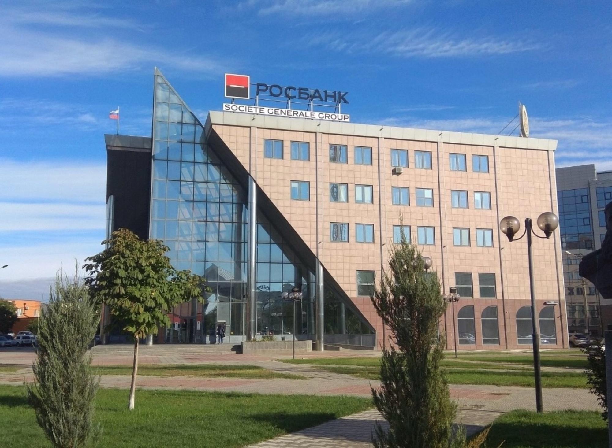 Сдать офис, помещение под офис за 31 500 рублей на г. Астрахань, Кировский р-н, пр-т Губернатора Анатолия Гужвина, д.10