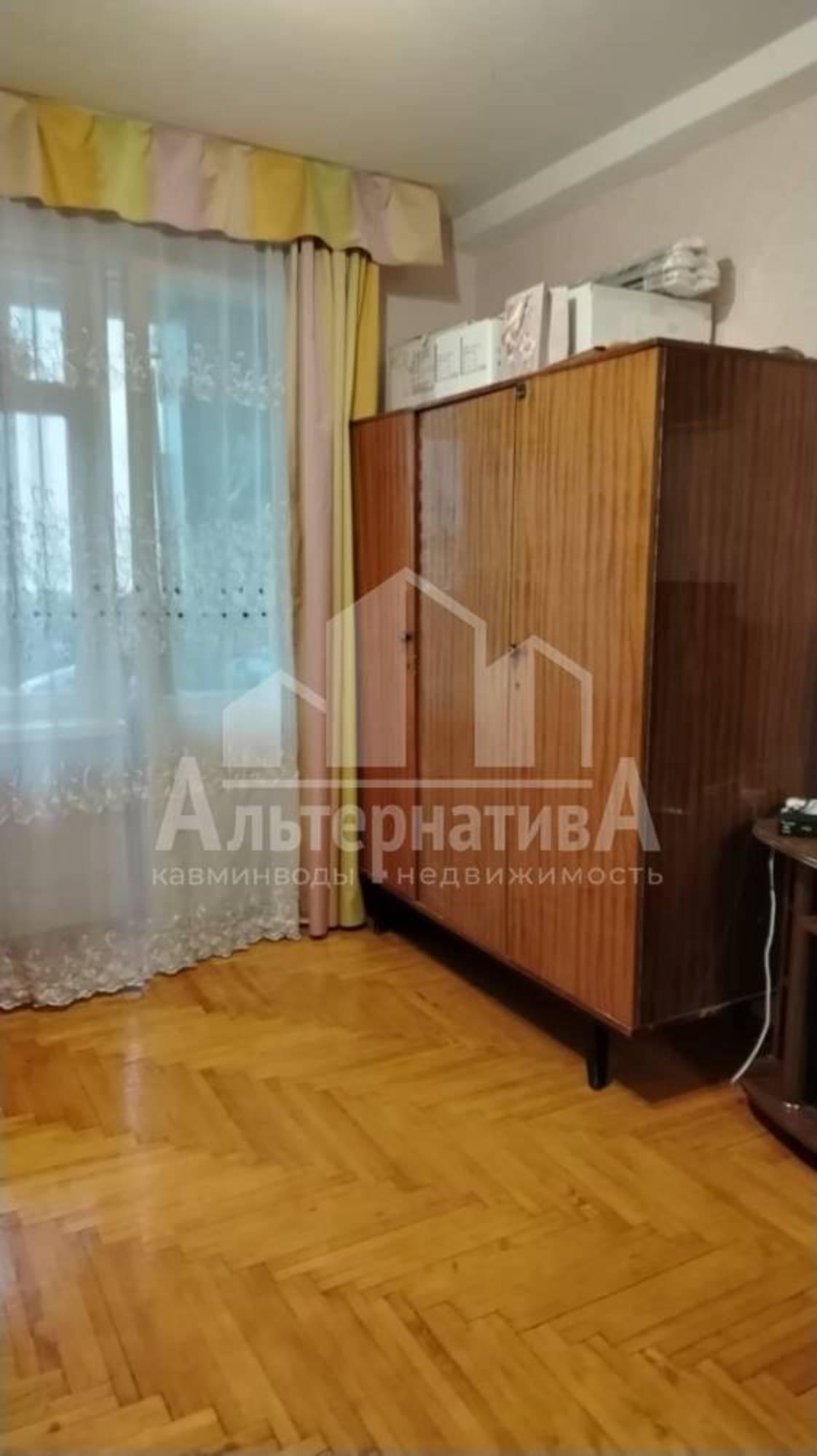 Купить квартиру за 5 700 000 рублей на Октябрьская ул.