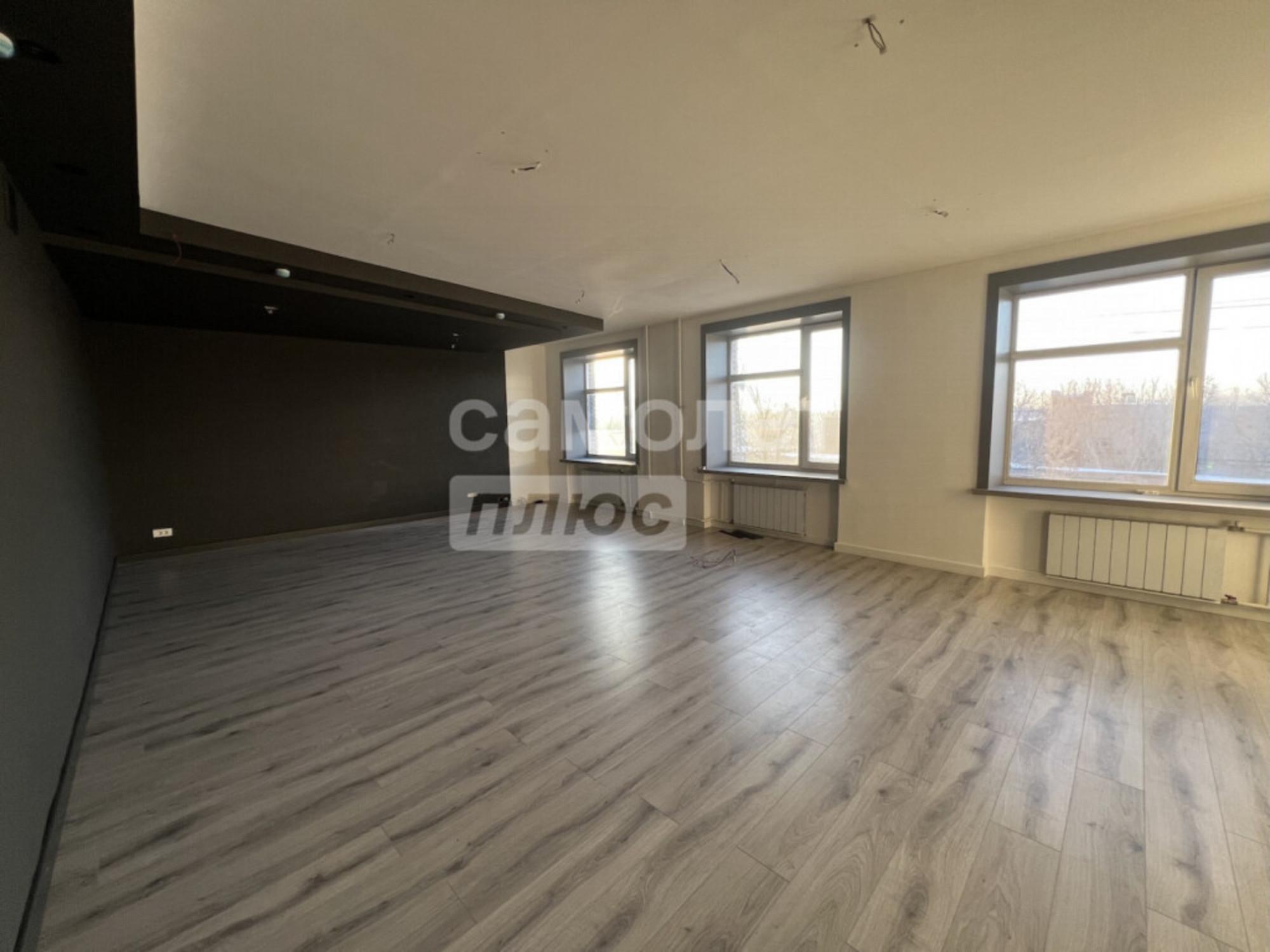 Сдать офис, помещение под офис за 121 000 рублей на Богдана Хмельницкого, 103