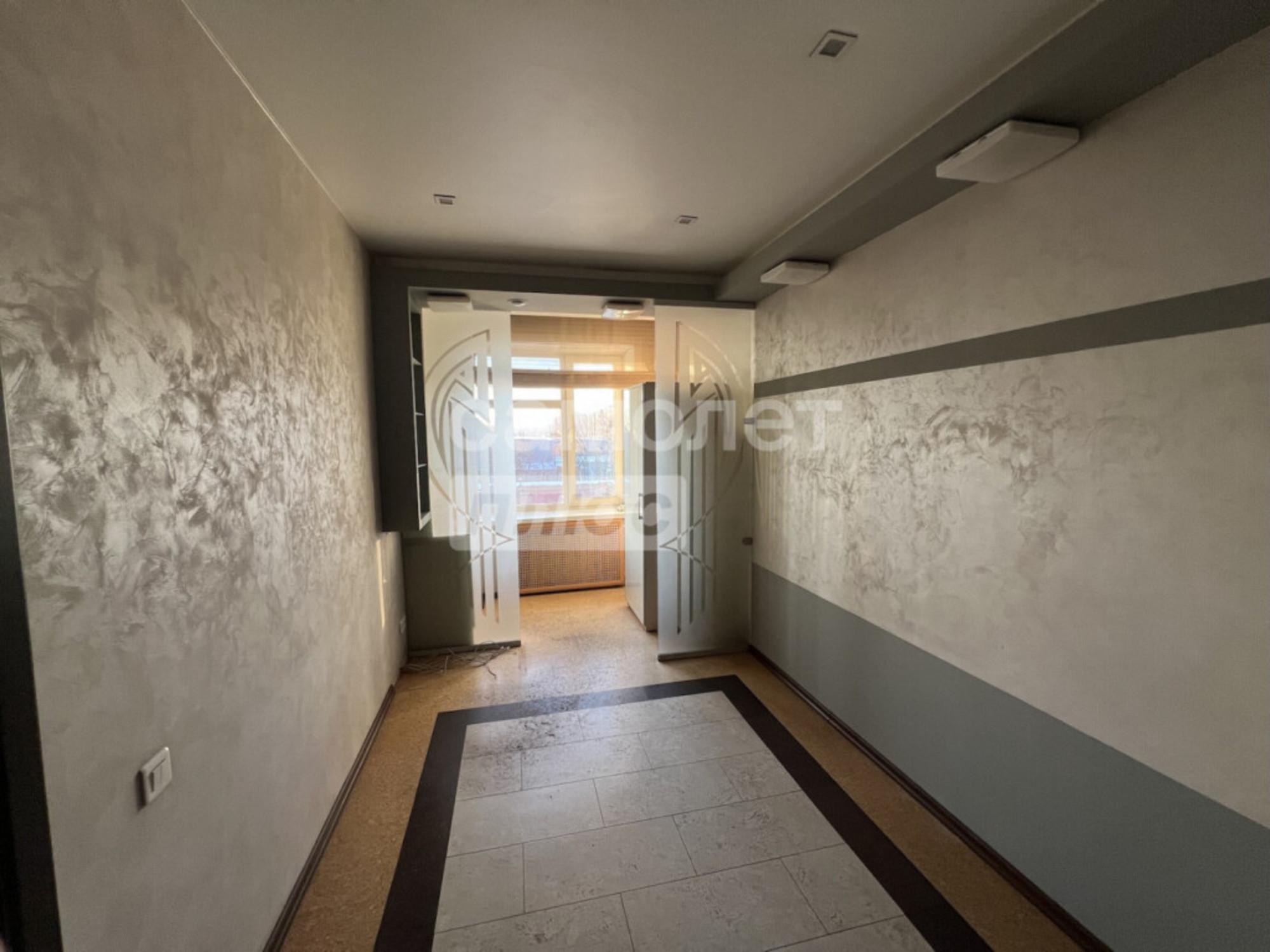 Сдать офис, помещение под офис за 121 000 рублей на Богдана Хмельницкого, 103