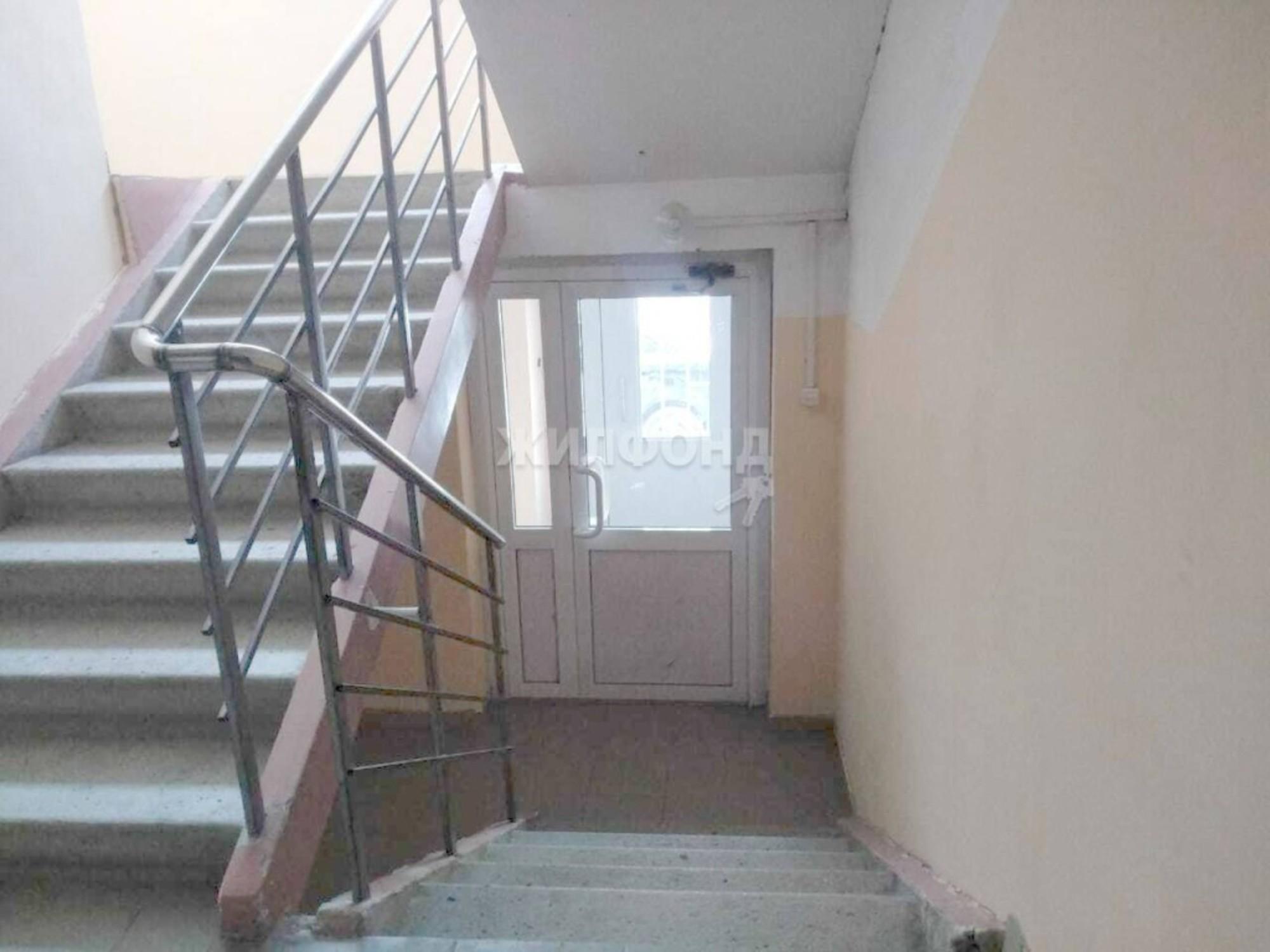 Купить квартиру за 3 400 000 рублей на Дмитрия Шмонина, 3