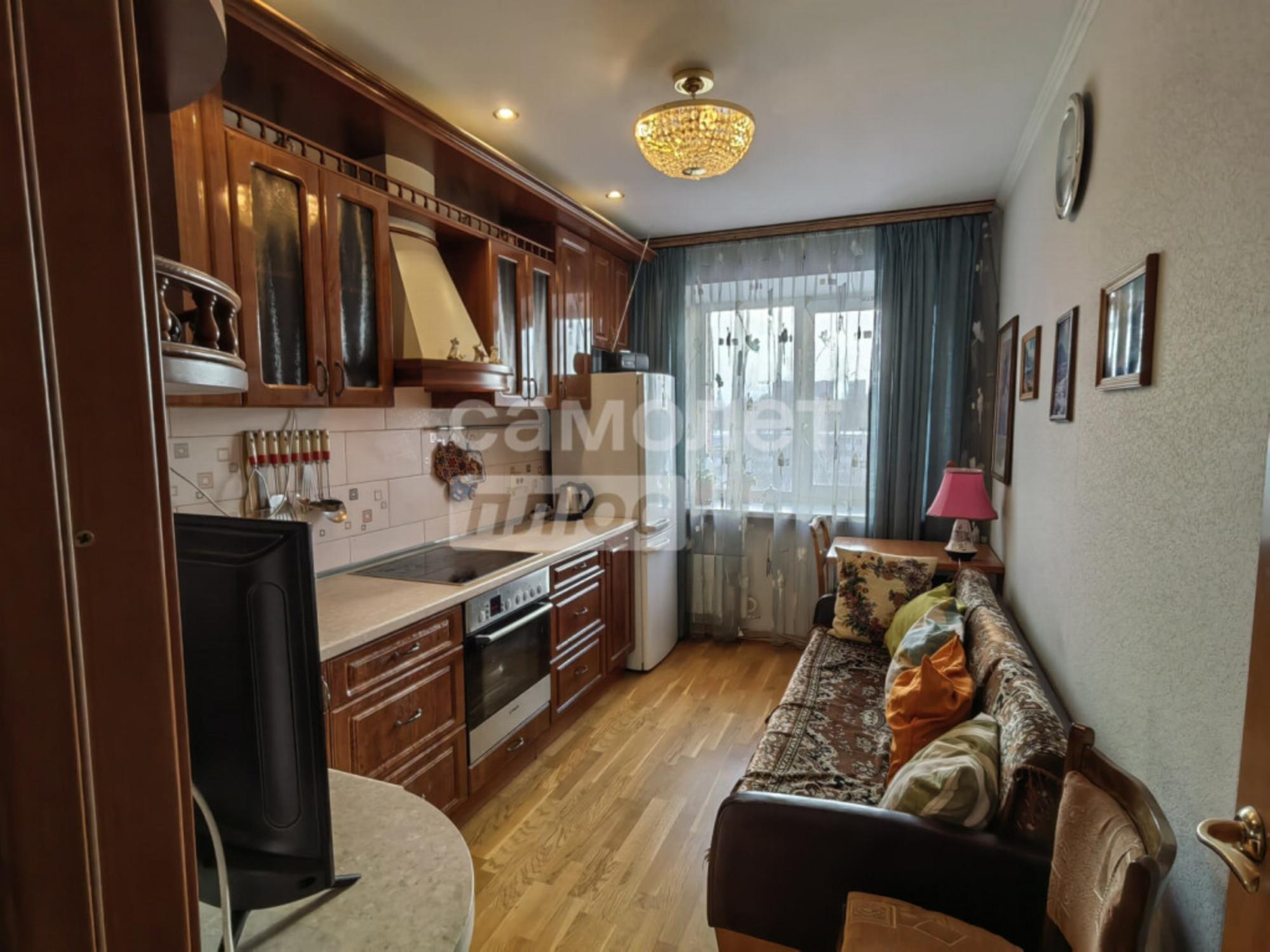 Продажа 1-комн квартиры Петухова, 104 А