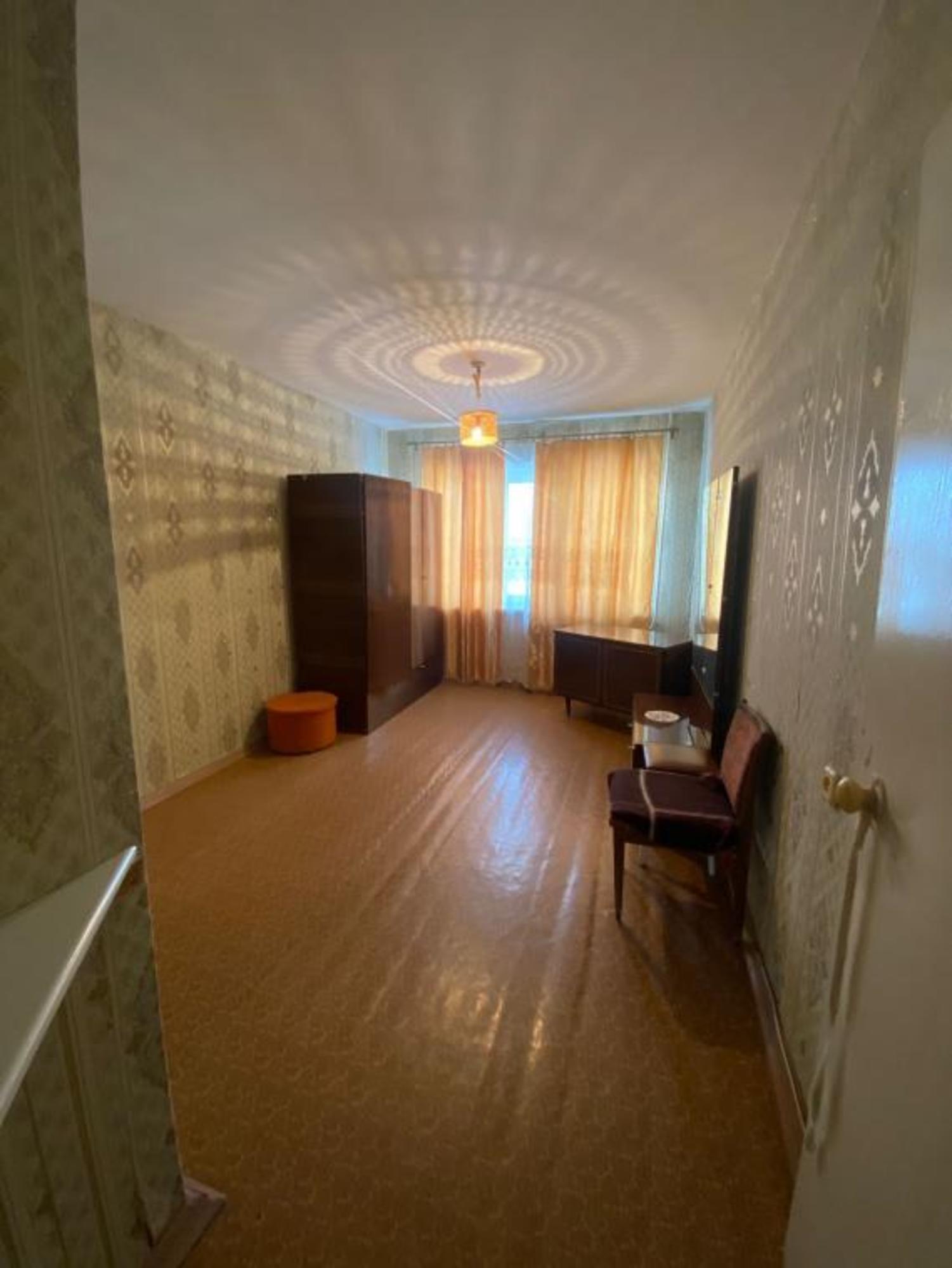 Купить квартиру за 3 150 000 рублей на 2-й Микрорайон, 208