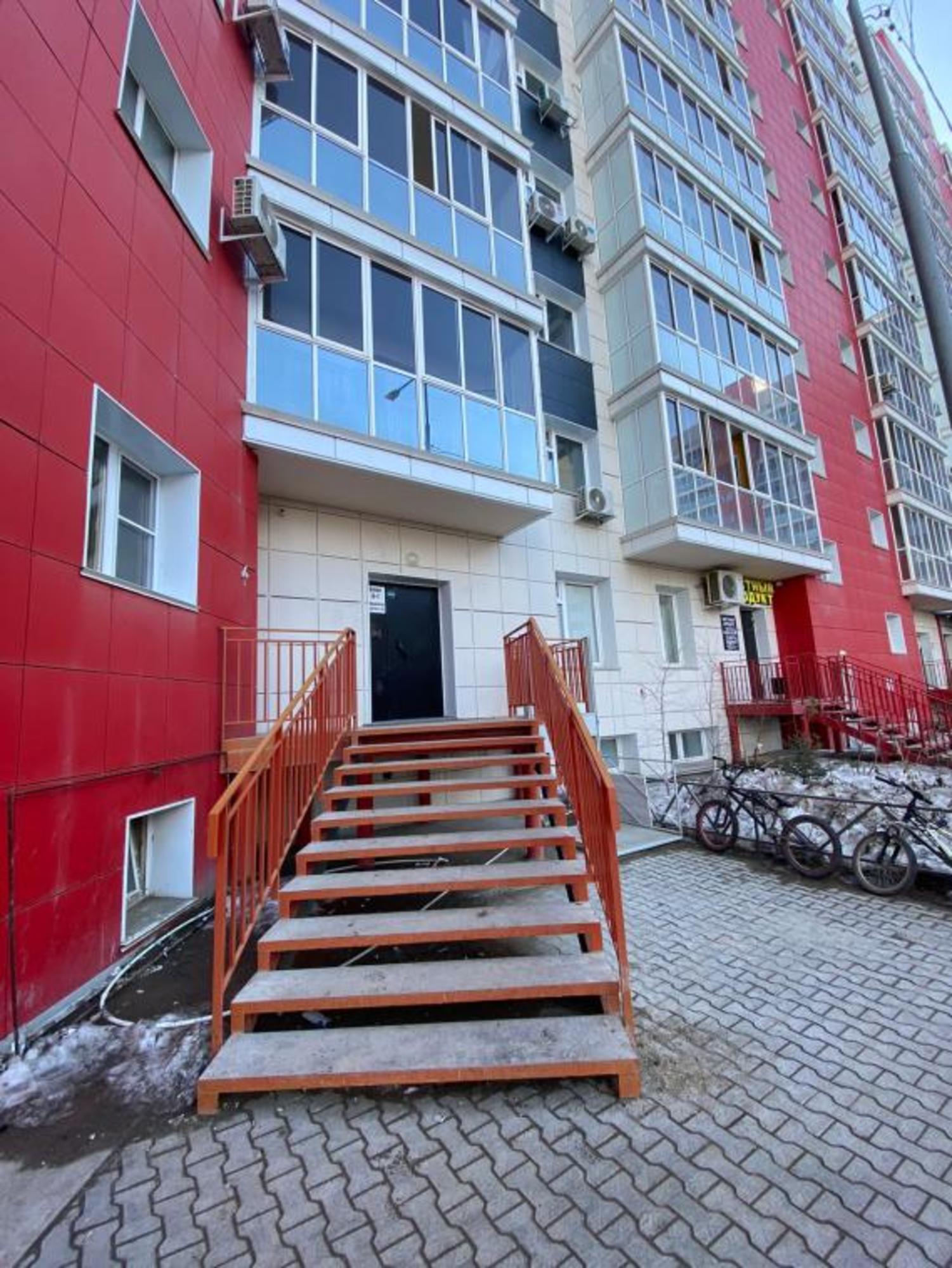 Купить квартиру за 7 100 000 рублей на 203-й микрорайон, 30