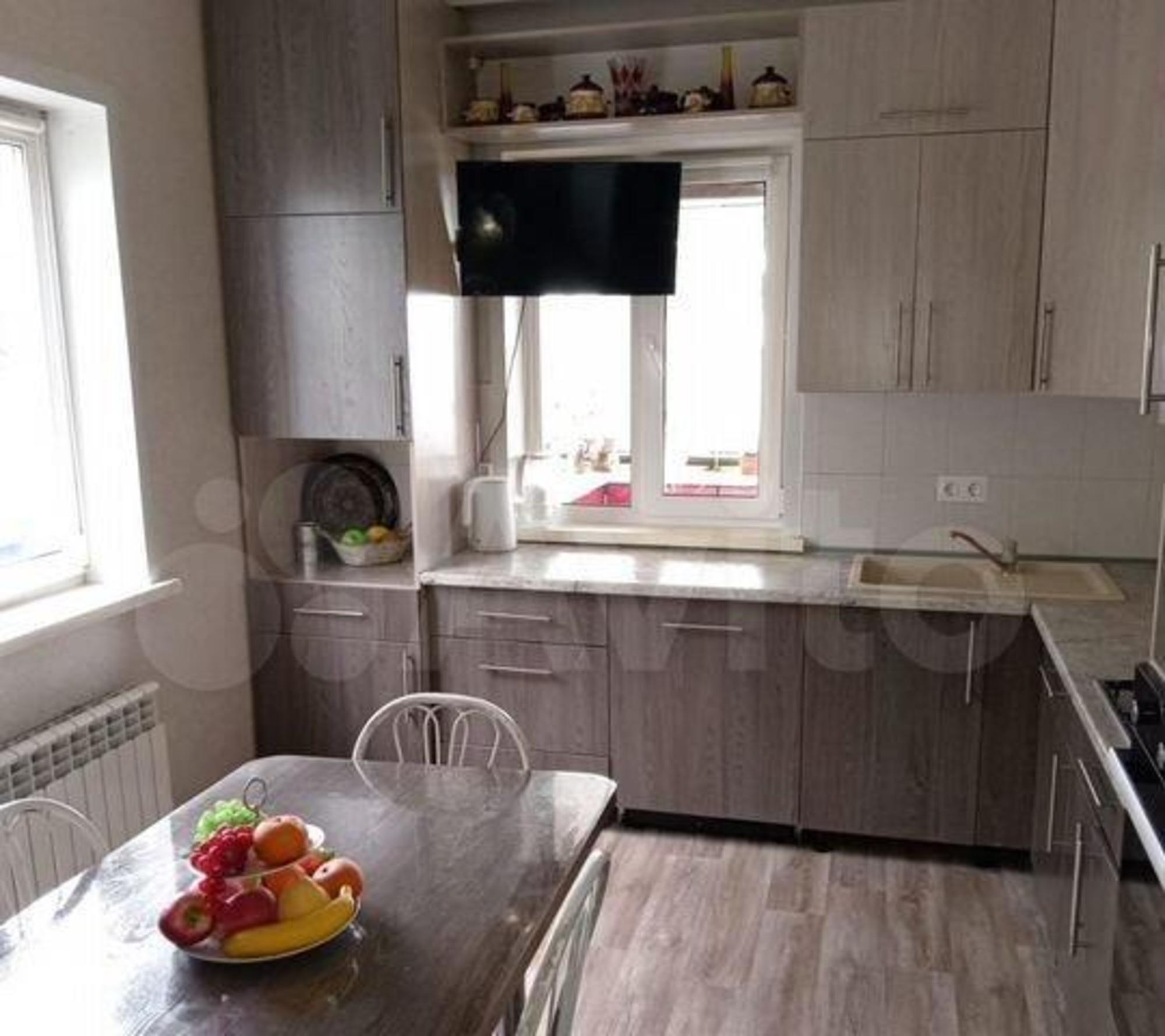Купить дачу, дом, коттедж за 9 000 000 рублей на Олега Кошевого