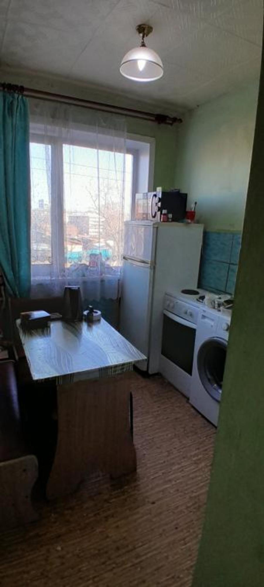 Сдать комнату за 12 000 рублей на Баумана, 176