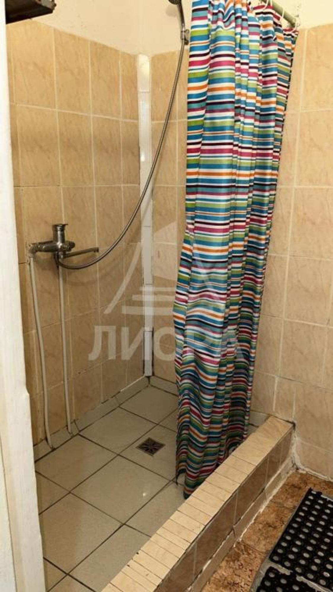Купить комнату за 1 350 000 рублей на ул. Нахимова, 57а