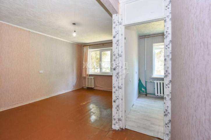 1-комн квартира Объединения, 82