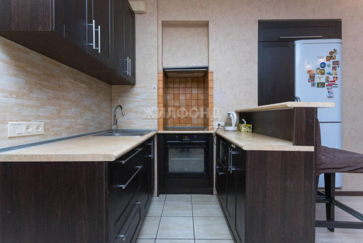 3-комн квартира Овражная, 11 3-комн квартира Овражная, 11