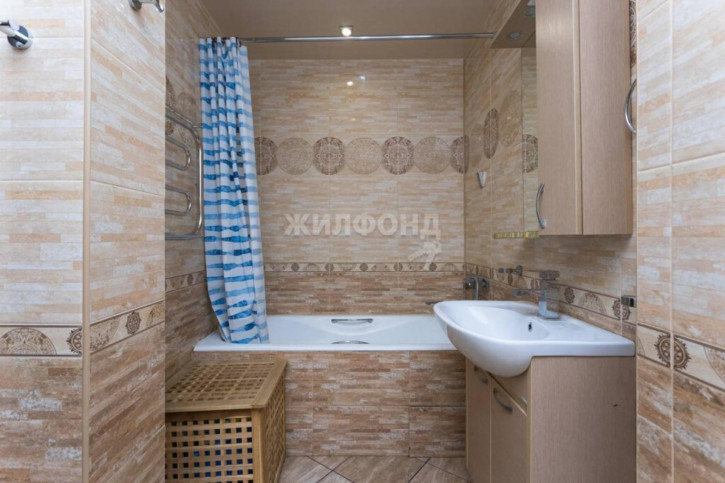 3-комн квартира Овражная, 11 3-комн квартира Овражная, 11