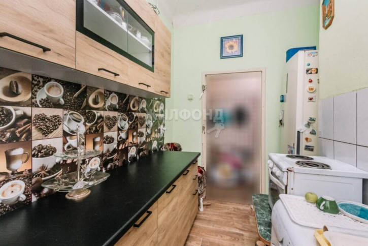 2-комн квартира Троллейная, 91 2-комн квартира Троллейная, 91