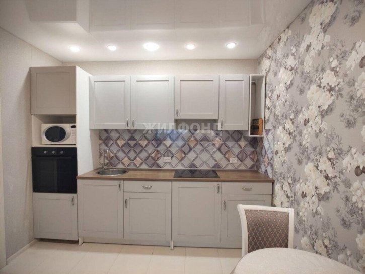 3-комн квартира Виктора Шевелёва, 18/1