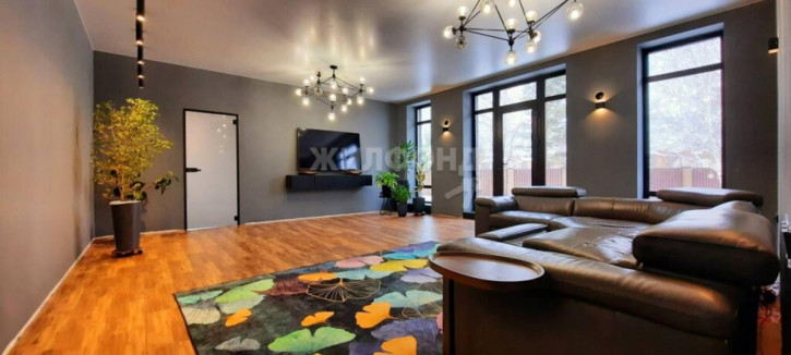 Коттедж/дом Озерный