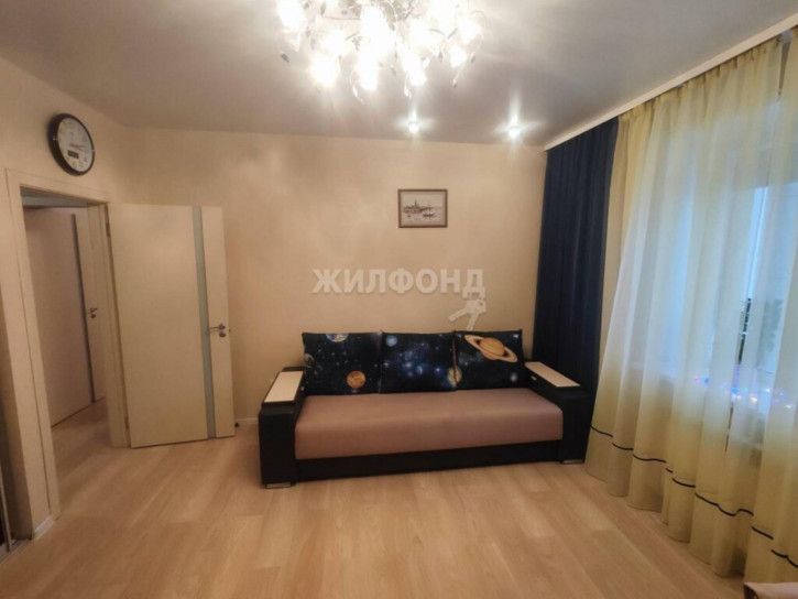 4-комн квартира Красный проспект, 169/2 4-комн квартира Красный проспект, 169/2