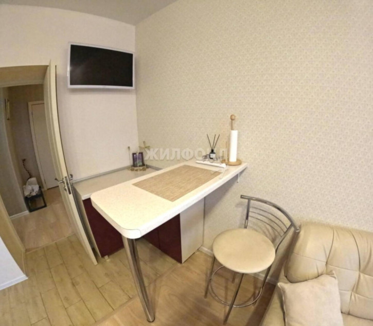 4-комн квартира Красный проспект, 169/2