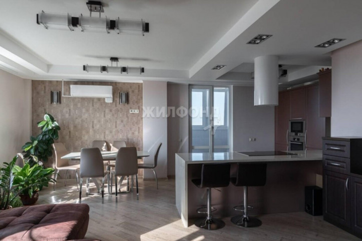 6-комн квартира Римского-Корсакова, 1/1 А 6-комн квартира Римского-Корсакова, 1/1 А