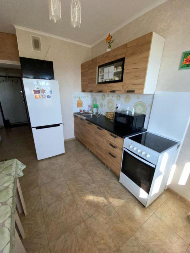 1-комн квартира 203-й микрорайон, 30