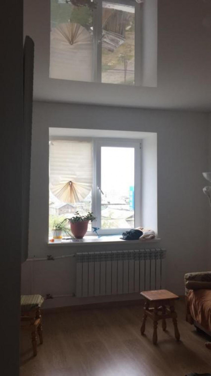 3-комн квартира Пекарского, 1