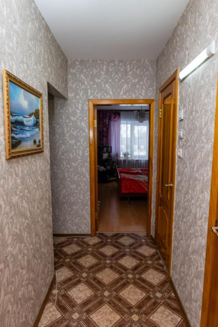 3-комн квартира 4-й микрорайон, 94