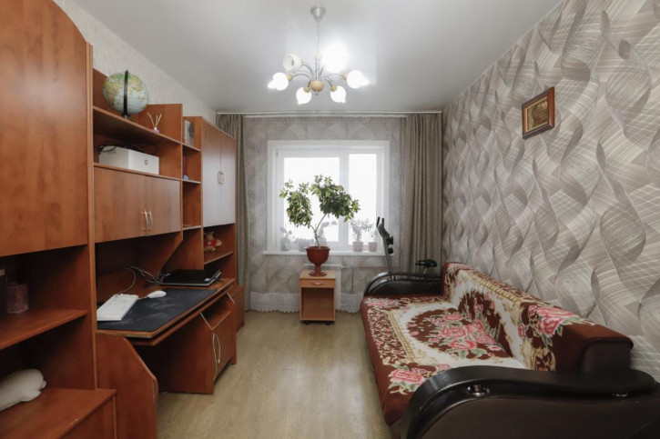 3-комн квартира Розы Люксембург, 355