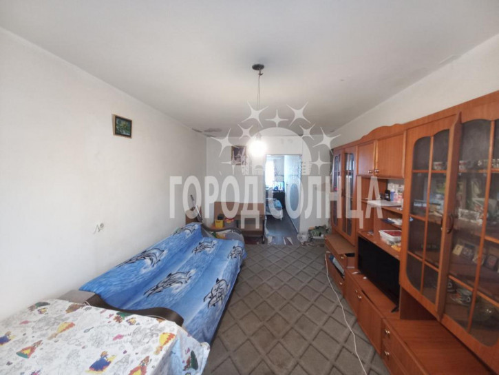 3-комн квартира Сибирский проспект, 8/3