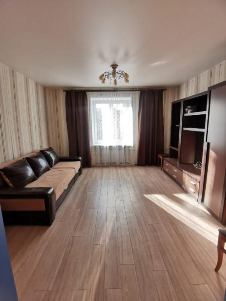 2-комн квартира Декабрьских Событий, 87А