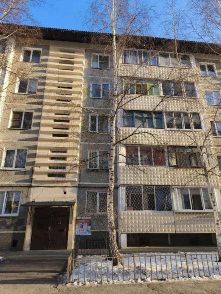 2-комн квартира Баумана, 227