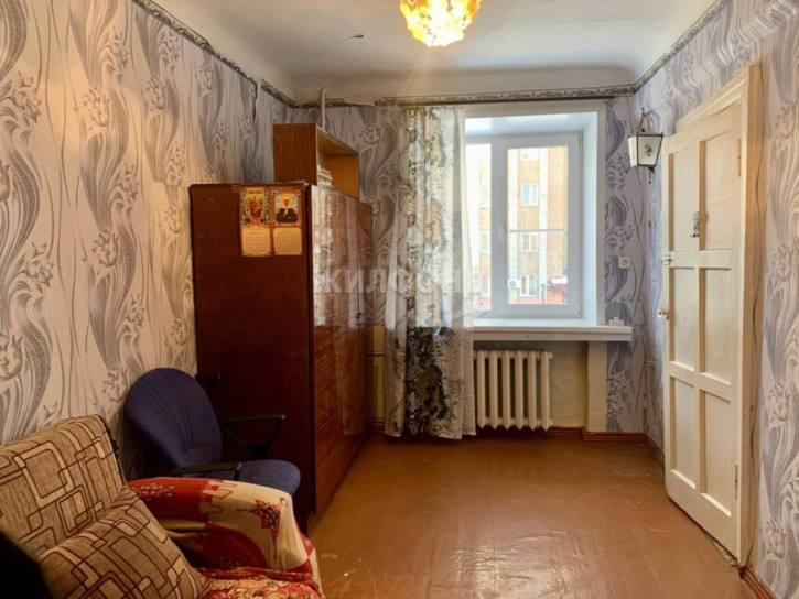 2-комн квартира Петропавловская, 17 А