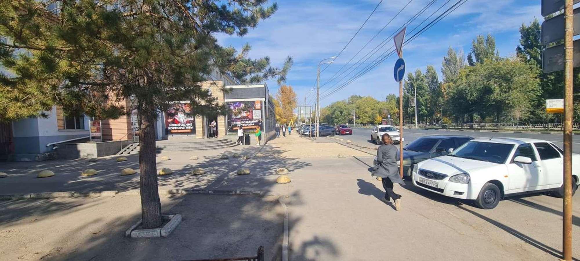 Купить торговое помещение за 29 000 000 рублей на Авроры улица, 110
