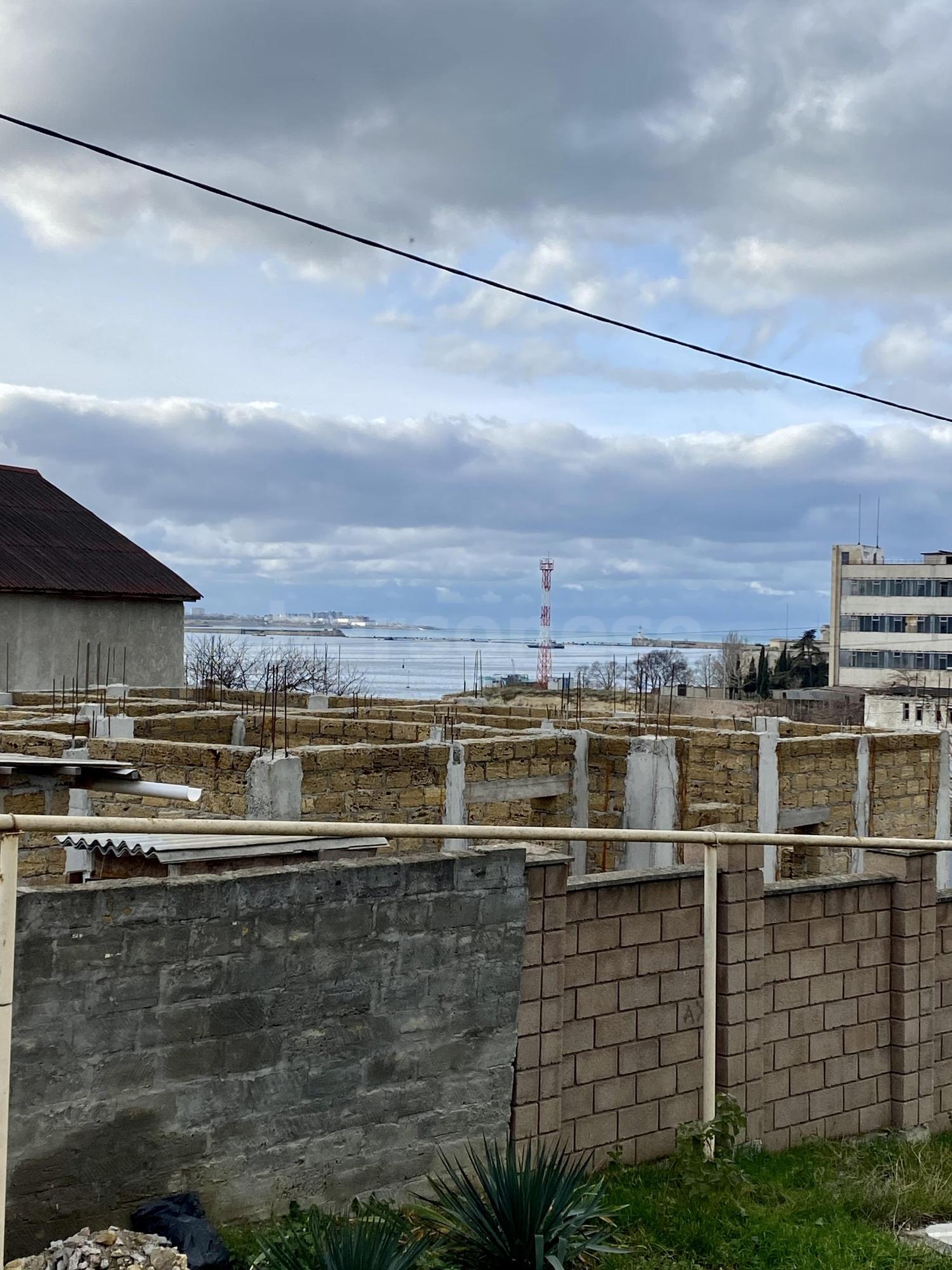 Купить дачу, дом, коттедж за 15 990 000 рублей на улица Буряка
