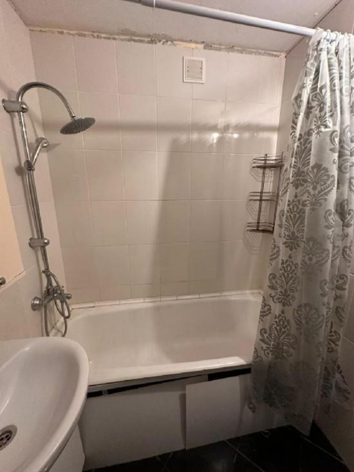 1-комн квартира 40 лет Победы улица, 15Д 1-комн квартира 40 лет Победы улица, 15Д