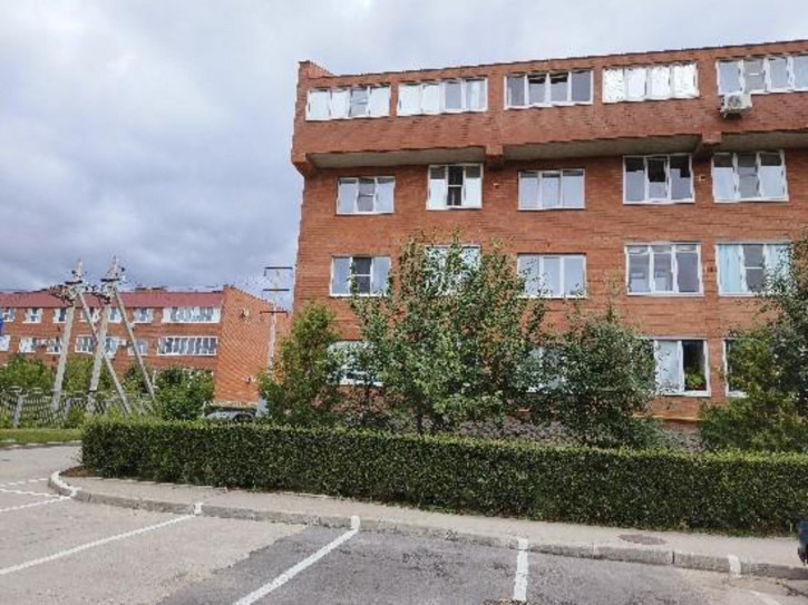 3-комн квартира Лазурный переулок, 9,47