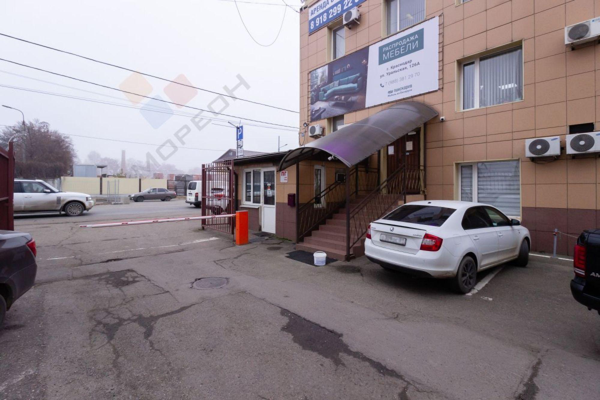 Купить помещение свободного назначения за 55 000 000 рублей на Уральская ул, 126 Б