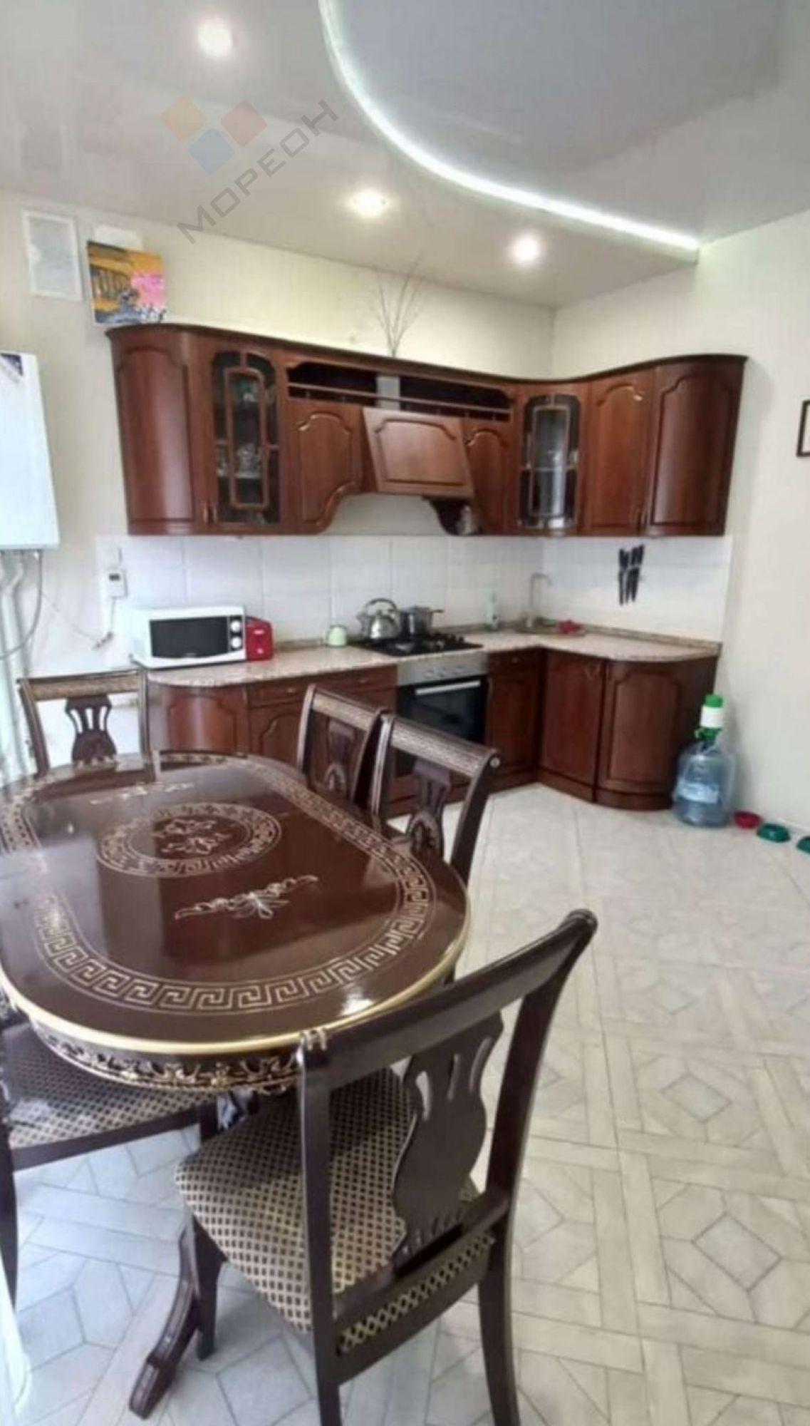 Купить дачу, дом, коттедж за 9 600 000 рублей на 2-й Звенигородский пр-д, 74/1