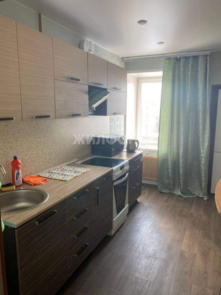 2-комн квартира Орджоникидзе улица, д.2