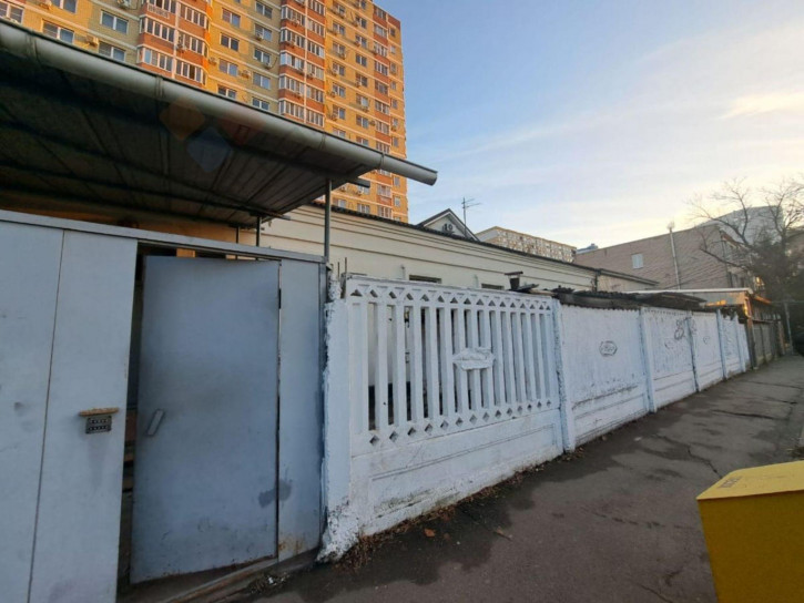 Комната Старокубанская ул, 6