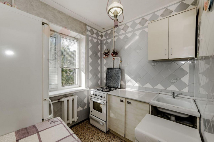 3-комн квартира Старокубанская ул, 109