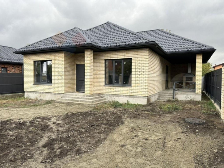 Коттедж/дом Платиновая ул, 95