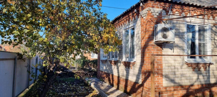 Коттедж/дом Октябрьская ул, 104/19 Коттедж/дом Октябрьская ул, 104/19